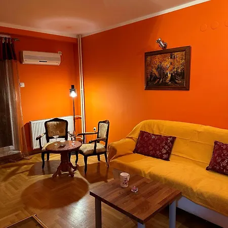 Urban Nest - Orange Lägenhet Belgrad Exteriör bild