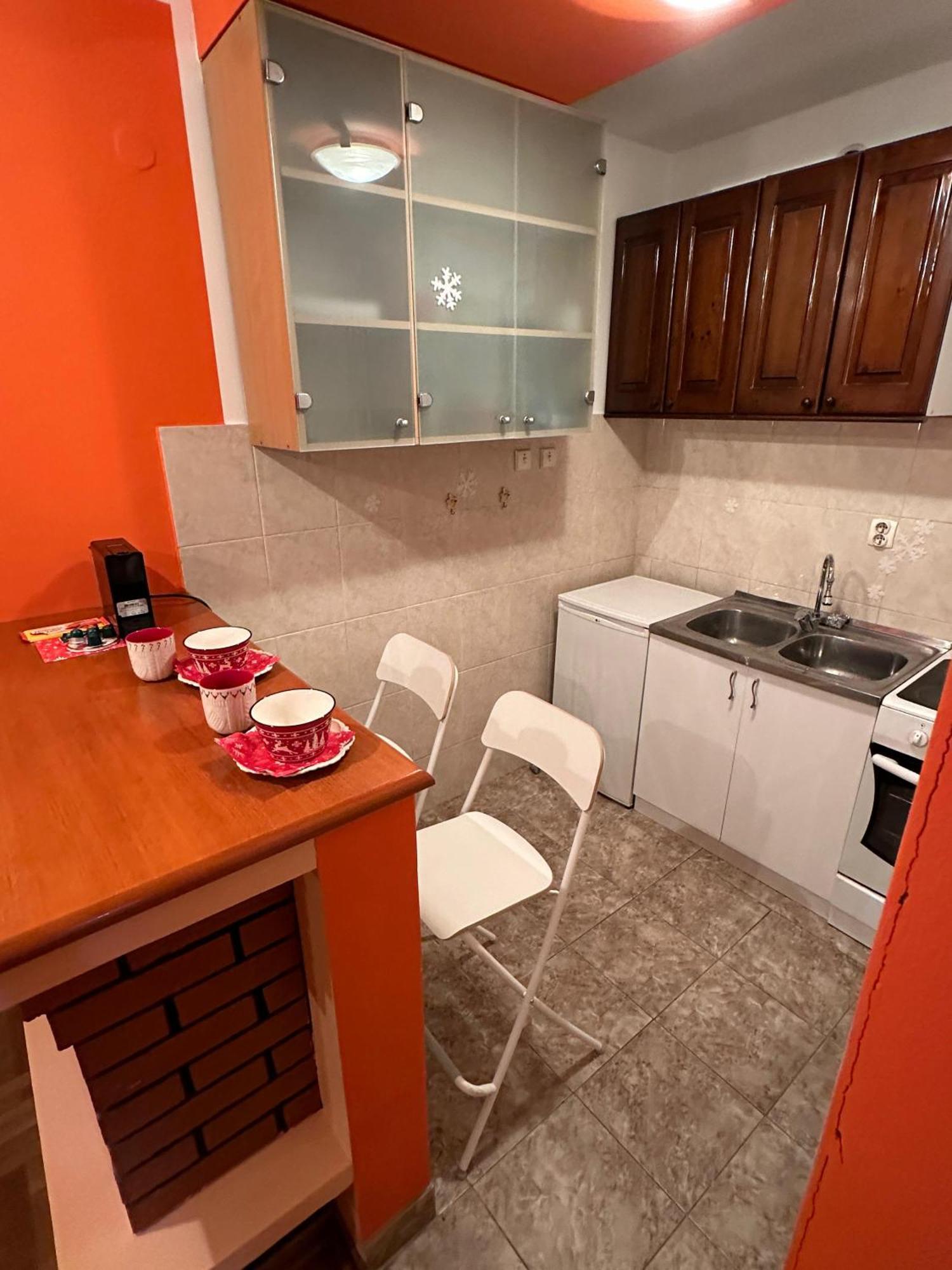 Urban Nest - Orange Appartamento Belgrado