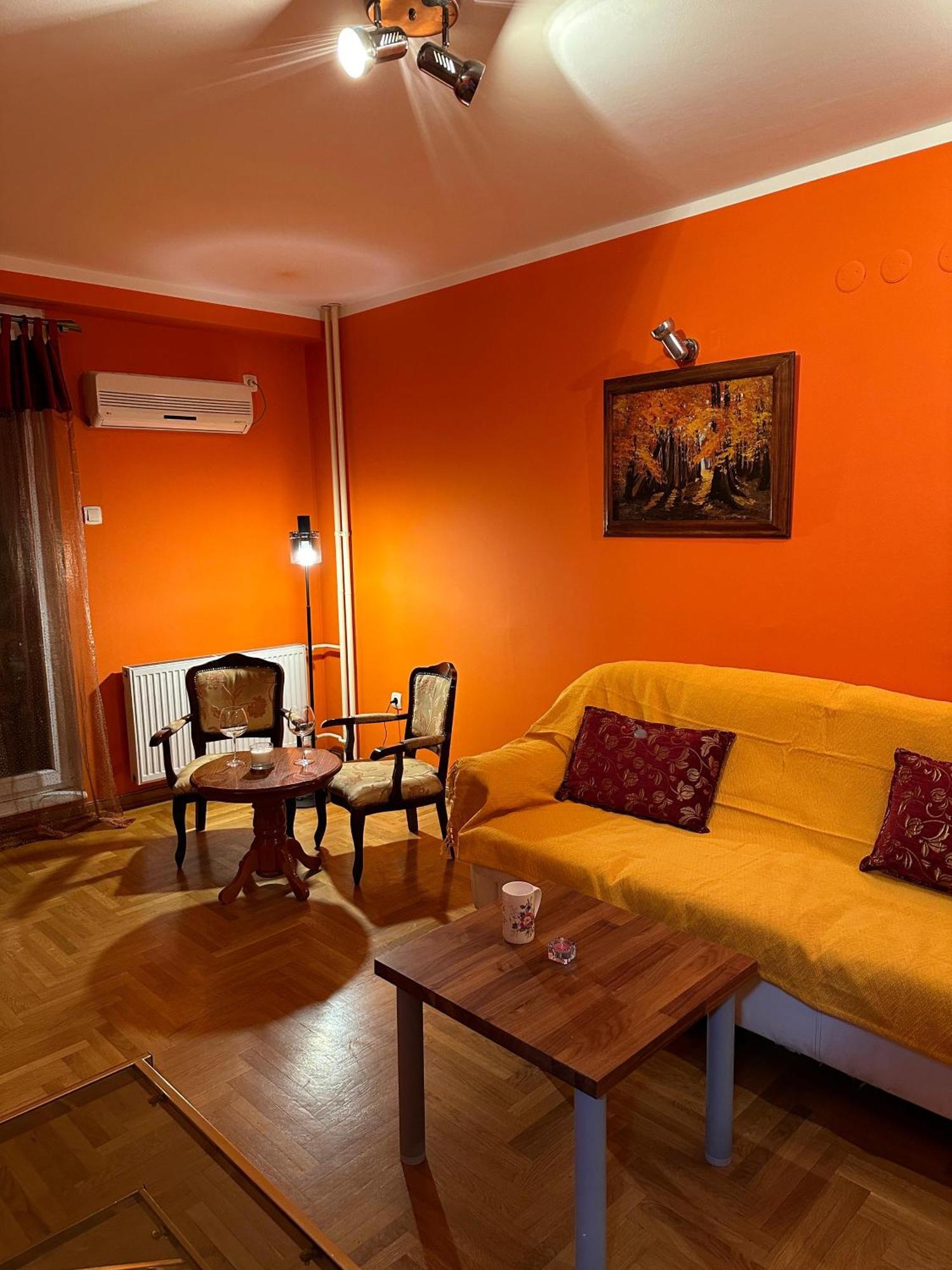 Urban Nest - Orange